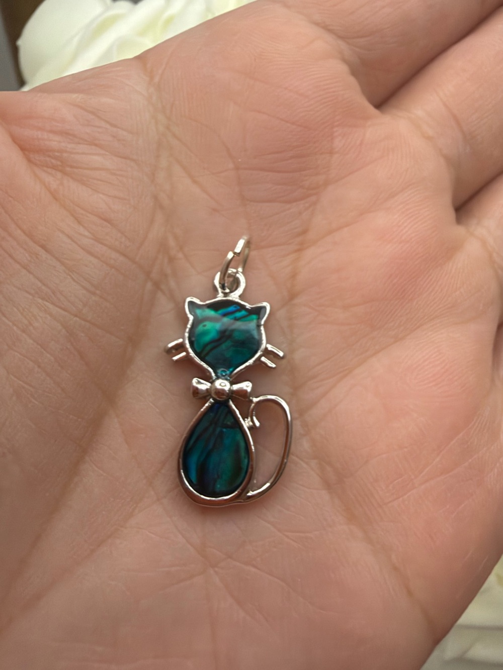 Silver tone Cat Pendant Necklace with Blue-Green Inlay